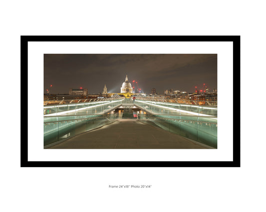 On The Millennium Bridge Colour